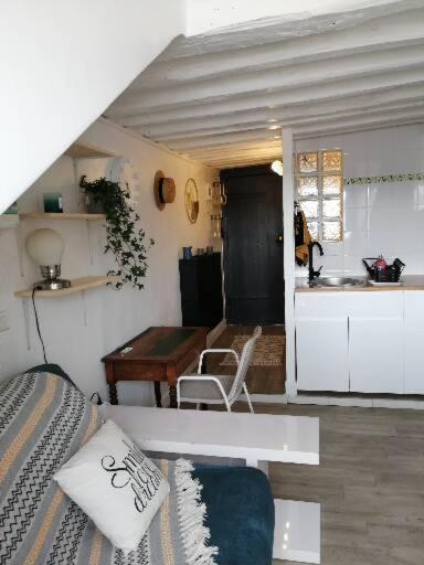 Cute Studio Versailles Chateau Appartement Buitenkant foto